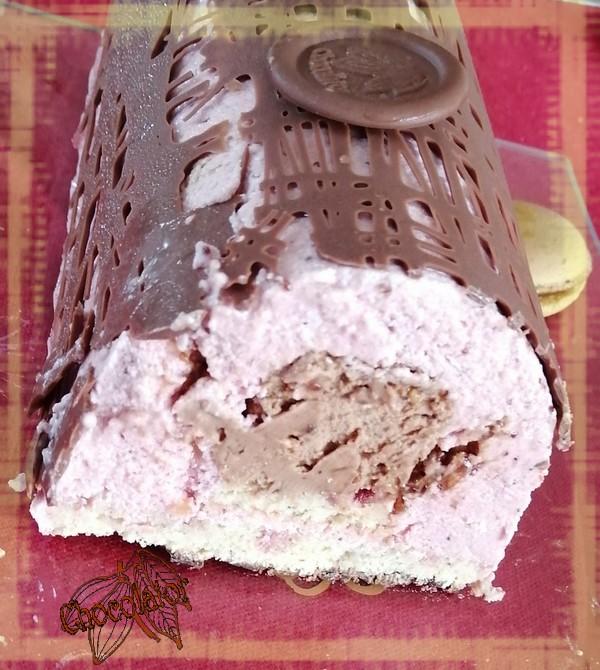 Buche fraise insert praline part